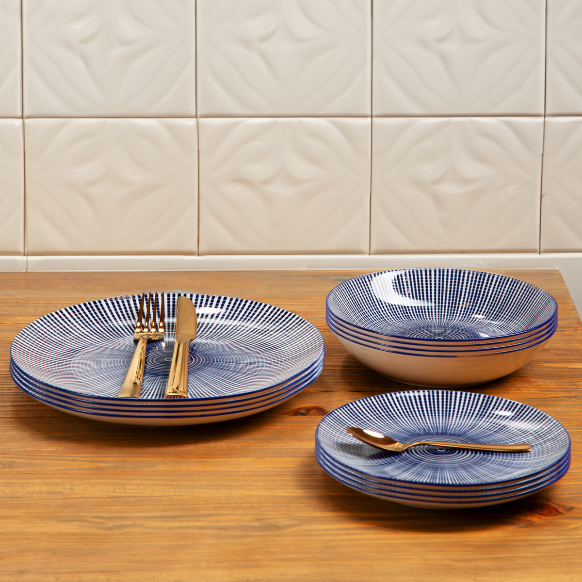 Maya 12 Piece Blue And White Dinner Set