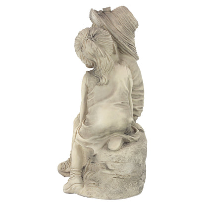 Design Toscano Kissing Kids Boy and Girl Garden Decor Statue, 35.5 cm, Polyresin, Antique Stone