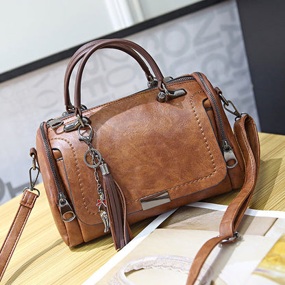 Fringed shoulder bag