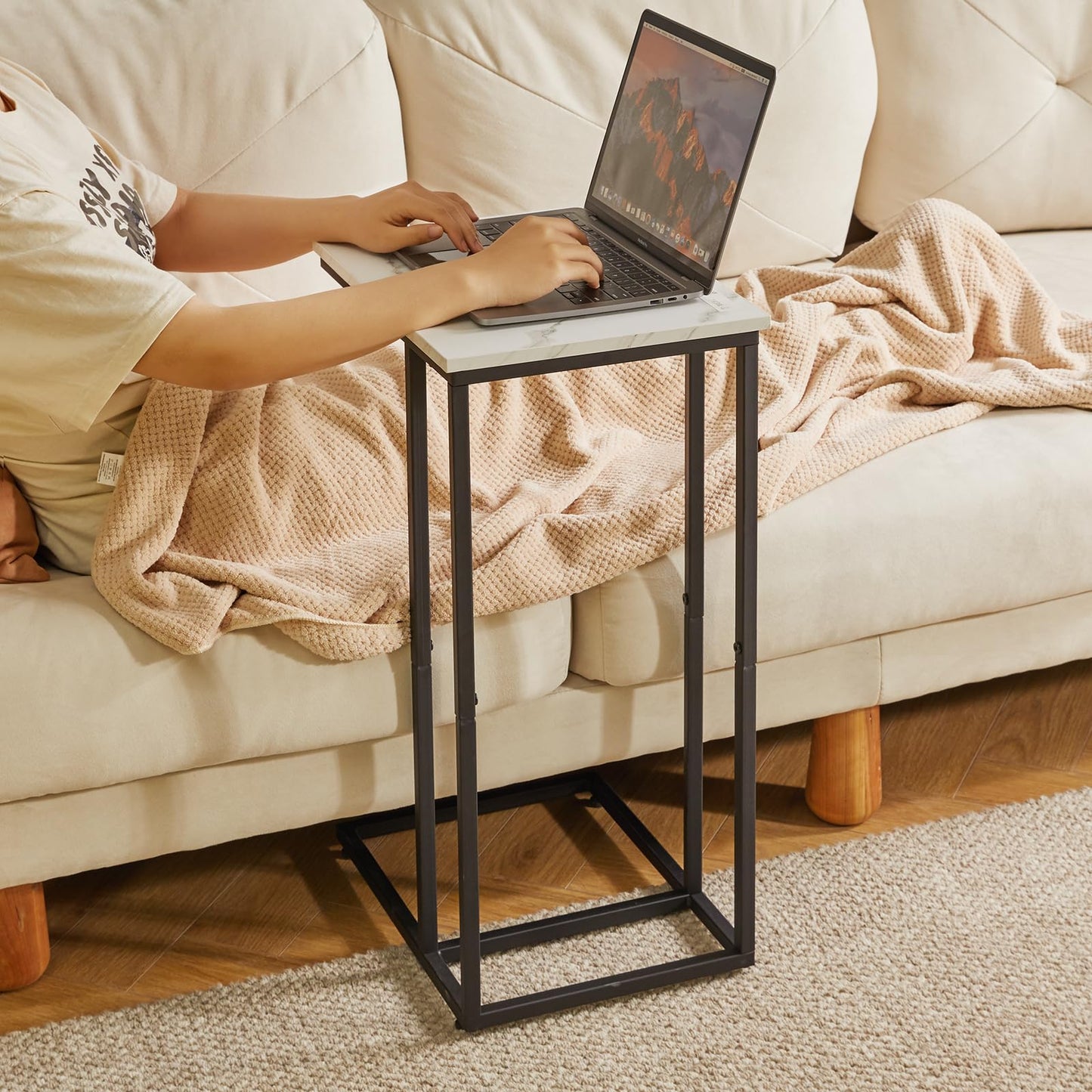 Aibiju Set of 2 C Shaped End Table for Sofa, Bedside Table, Couch Table with Metal Frame for living Room, Bedroom, Balcony, White Faux Marble and