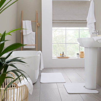 Catherine Lansfield Anti Bacterial Soft & Absorbent Cotton Hand Towel White