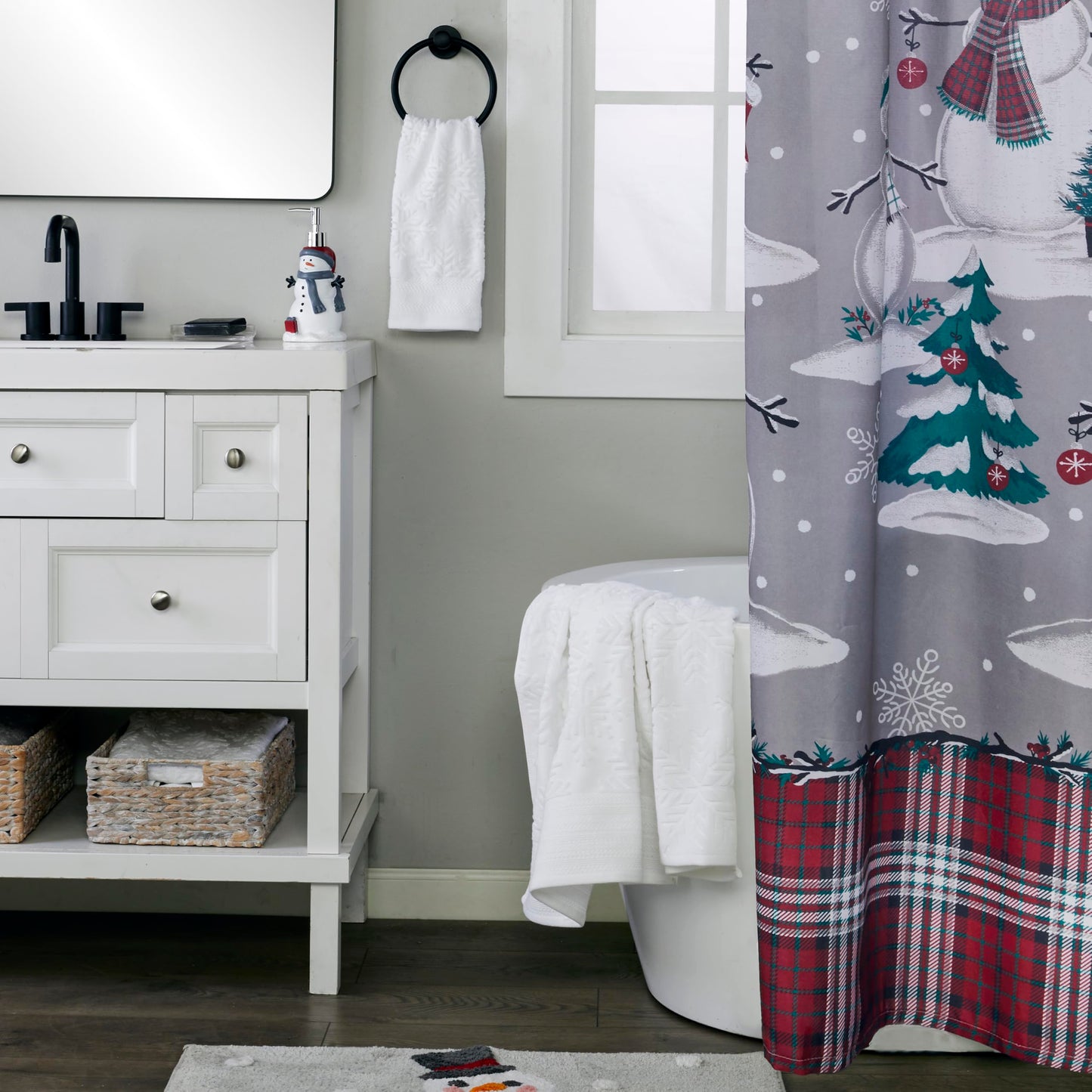 SKL Home Subtle Snowflakes Hand Towel (2-Pack)