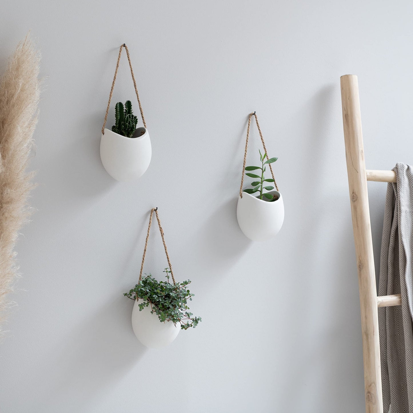 Kazai. Wall Planters -Ellie- | Hanging Ceramic Plant Pots, 3 Pieces, for Succulents and more | Wall Decoration for Indoors, Balcony and Garden | White