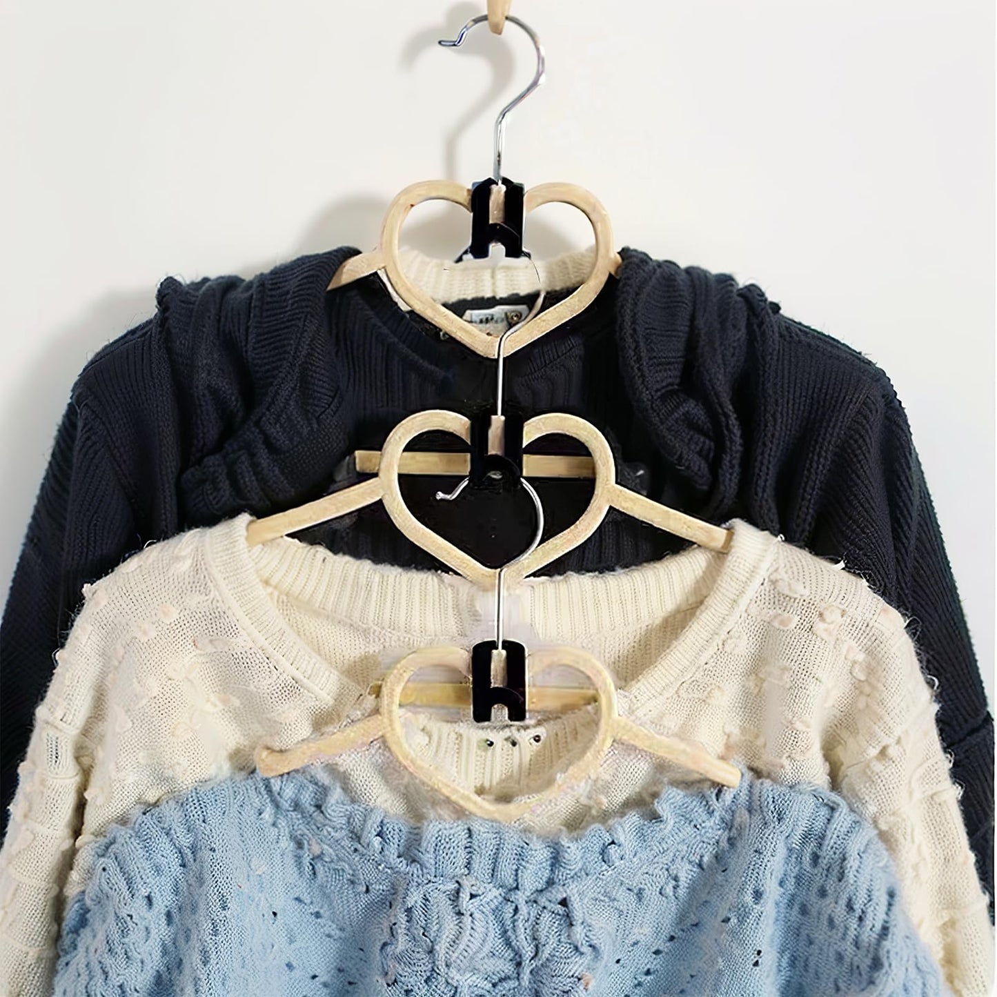 JIANGLAI Velvet Clothes Hanger Connector Hooks, Heavy Duty Hooks Space Saver, Extender Clips Space Saving