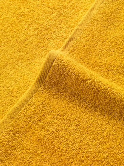 Top Towel - Plus - Bath Towels - 4 Face Towels or Bidet - 30x50cm - 100% Cotton - Gold