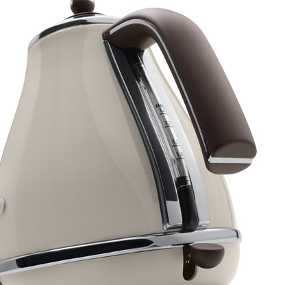 De'Longhi KBOV3001.BG Water Kettle, Plastic, 3000 W, 1.7 liters, Creme
