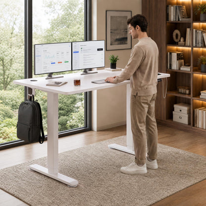 Homall Height Adjustable Electric Standing Desk 140x70cm Sit Stand Desk with USB Charging, Time Reminder, 3 Memory Settings, Wire Management Tray