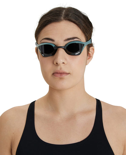 arena Cobra Ultra Swipe Unisex Adult Racing Swimming Goggles, Swimming Pool Goggles with Curved Lenses, Anti-Fog, UV Protection, 5 Interchangeable