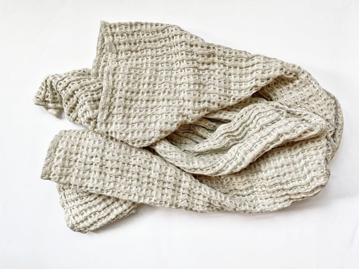 JOWOLLINA Waffle pique shower towel, bath towel, hair towel, half-linen, stonewashed natural (65 x 90 cm)