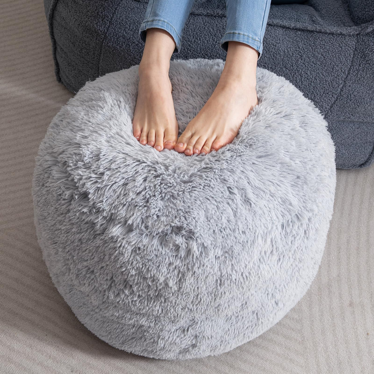 HIGOGOGO Faux Fur Beanbags Round Footstool Bean Bag Pouf with Foam Chunk Filling, 50 x 35 cm Floor Poufs Foot Rest for Living Room, Grey