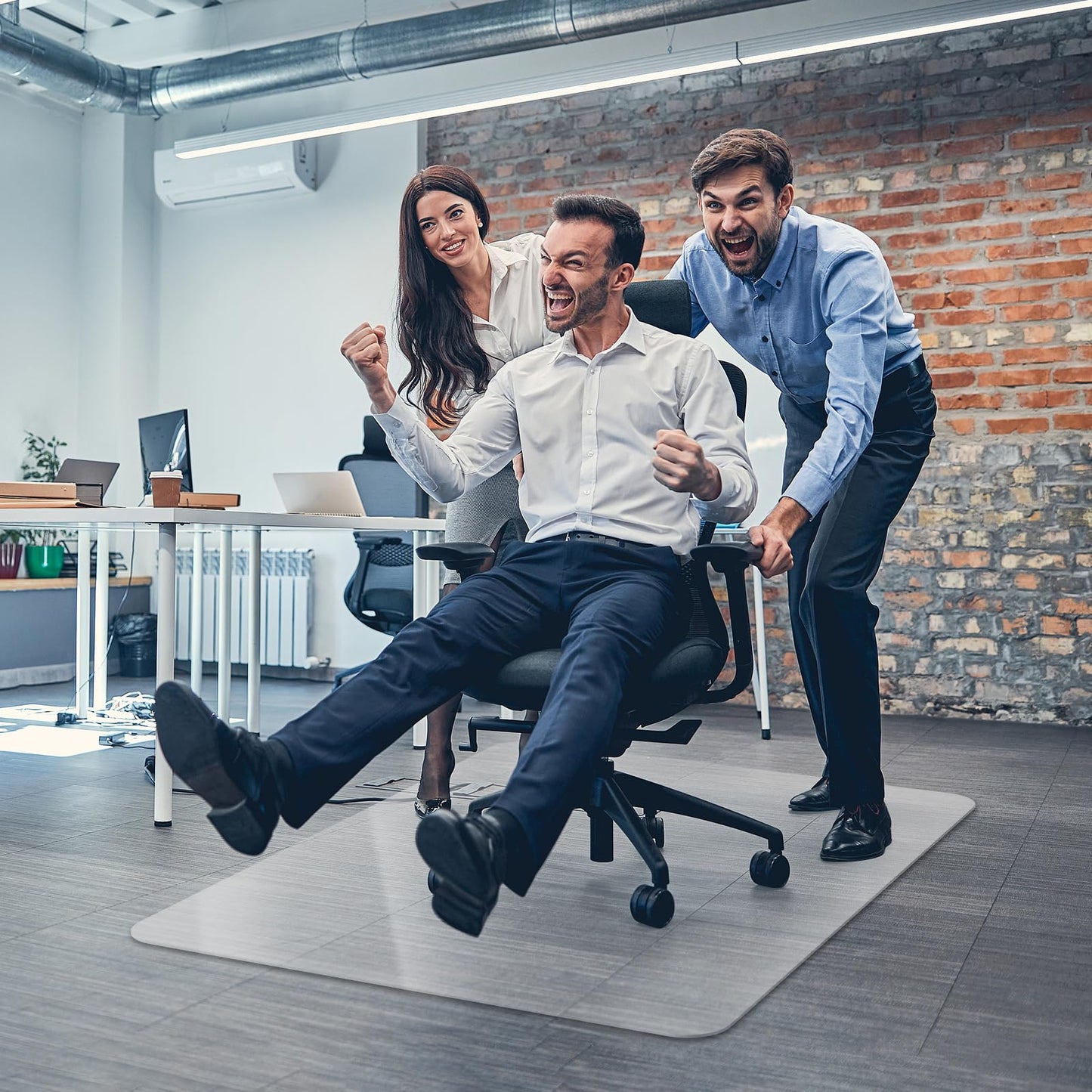 WASJOYE Office Chair Mat 75x120cm, Floor Protector for Office Chair, Chair Mat for Hard Floors Transparent Clear PVC