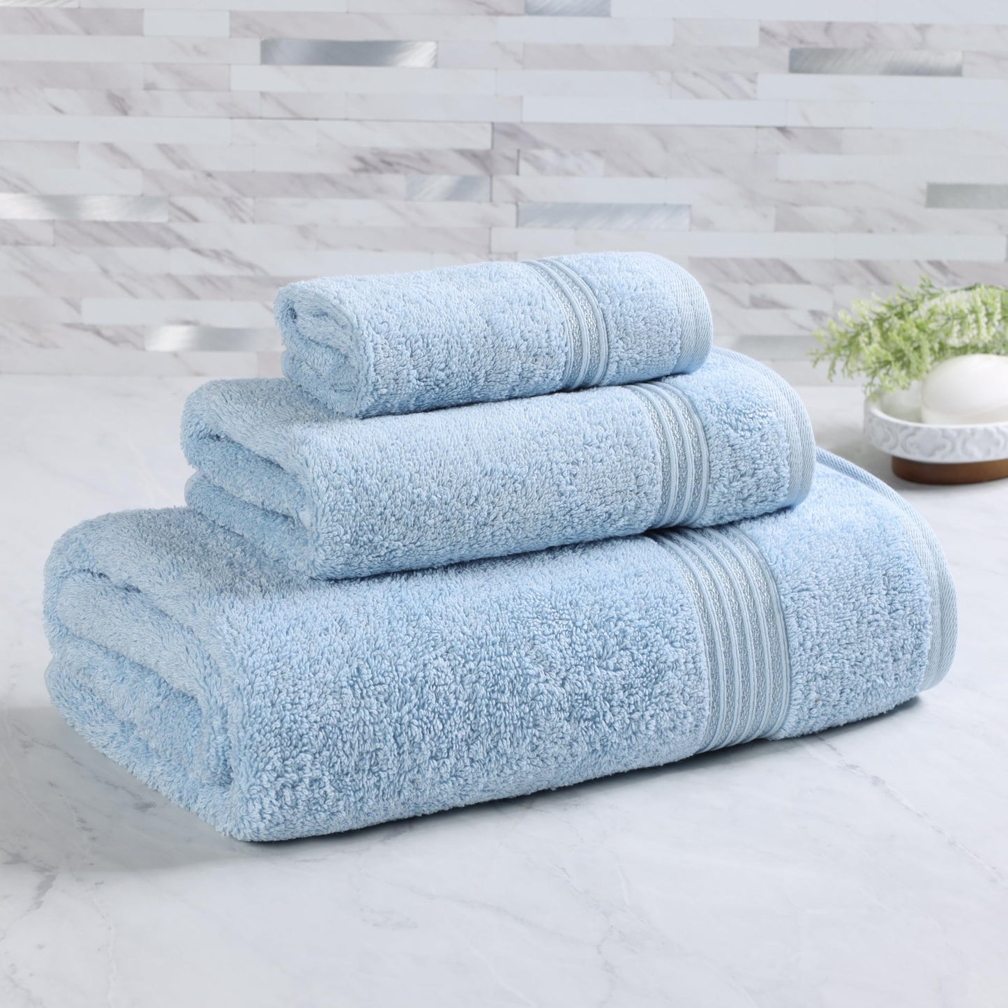 Superior Collection 100% Premium Long-Staple Combed Cotton 3-Piece Towel Set, Light Blue