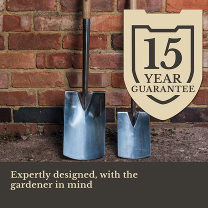 Kent & Stowe Garden Life Stainless Steel Digging Spade, Light and Compact Traditionally-Styled Garden Tool, All Year Round Made from Stainless Steel
