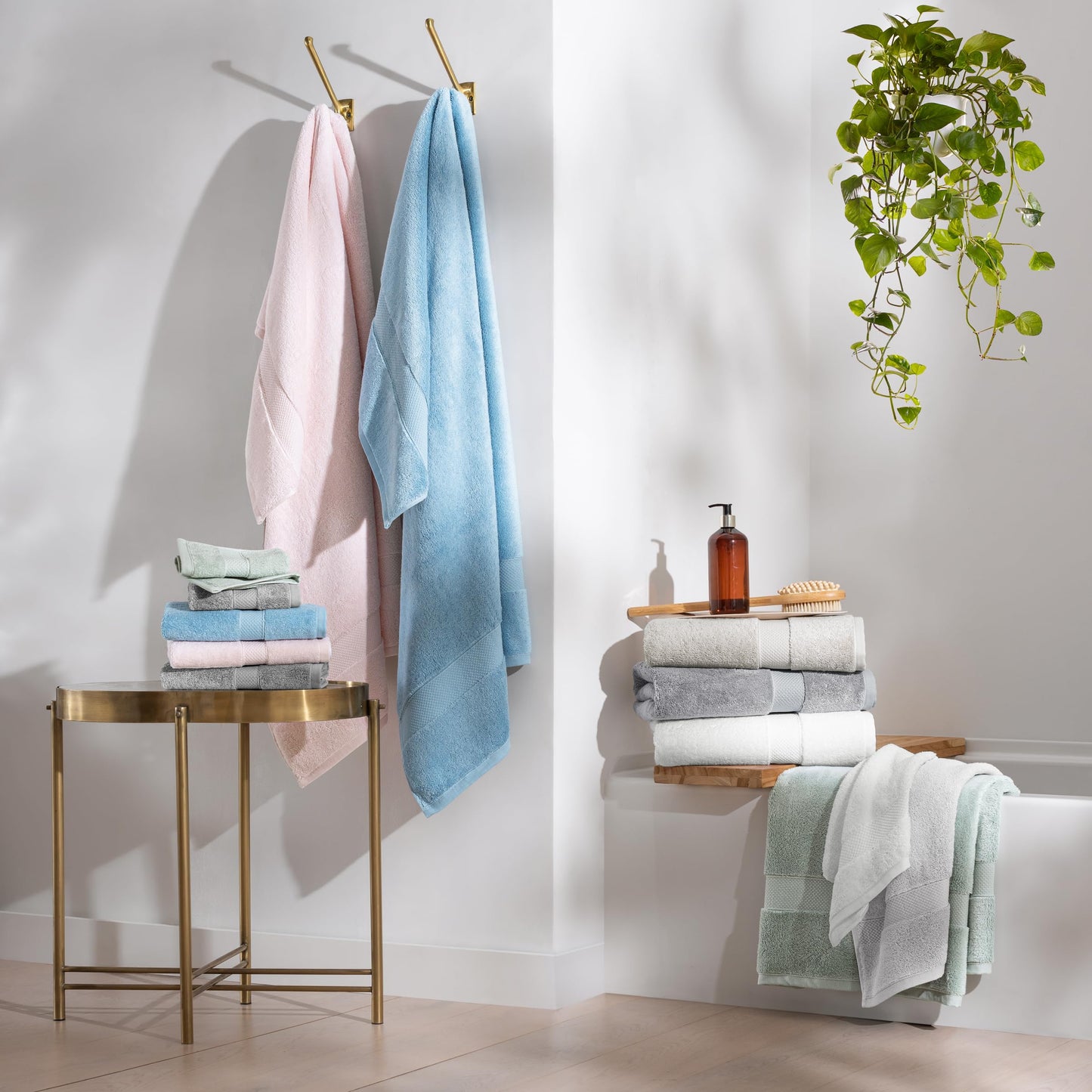Aston & Arden Egyptian Bath Towels - (Pack of 2) Oversized Ultra Soft Thick & Absorbent, 100% Ringspun Egyptian Cotton Bathroom Towel for Spa, Hotel