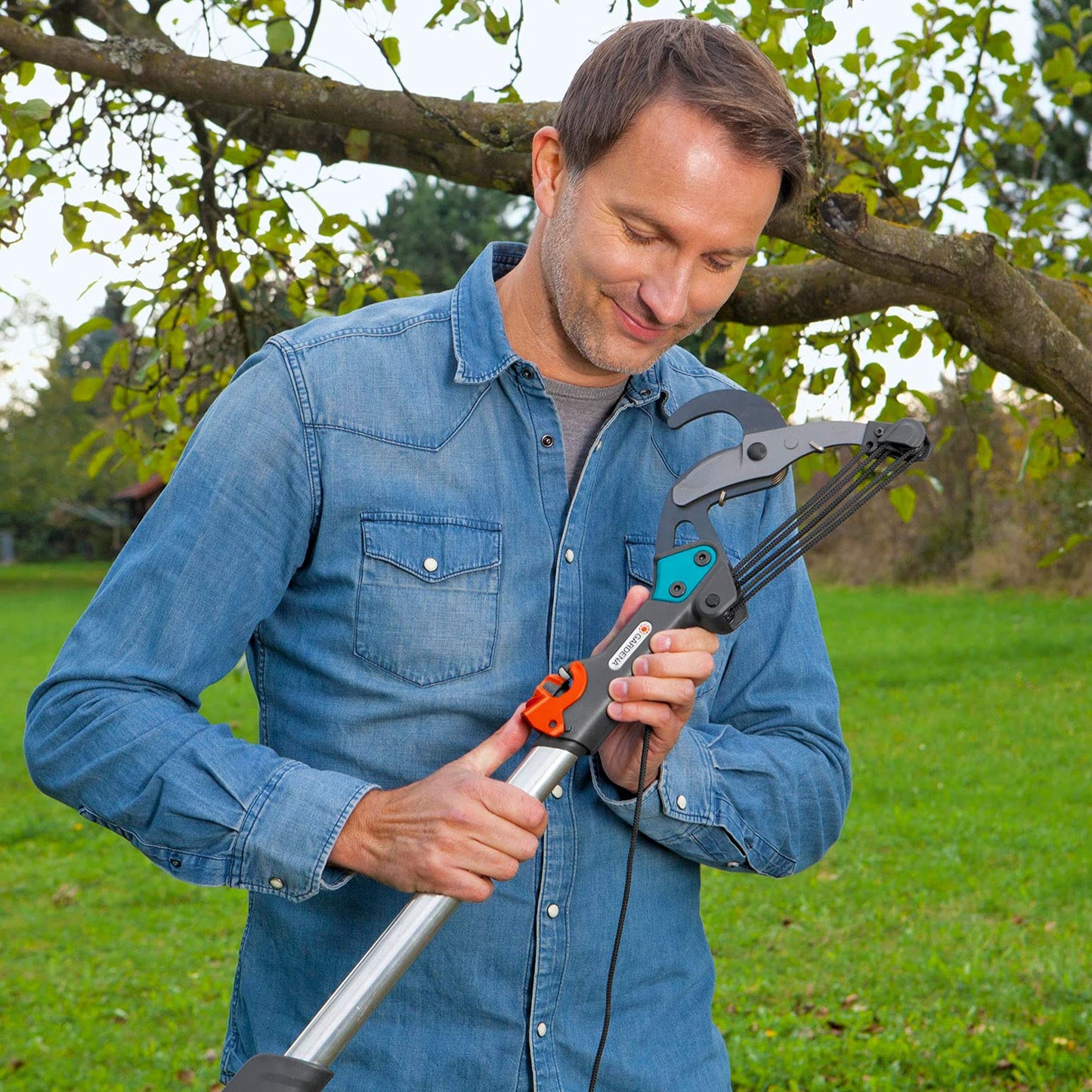 Gardena combisystem bypass branch shears: branch shear with 5-fold roller size for power-saving cutting branches up to 35 mm Diameter with 4.7 m