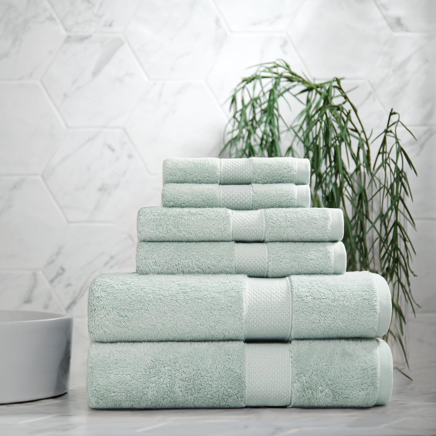 Aston & Arden Egyptian Bath Towels - (Pack of 2) Oversized Ultra Soft Thick & Absorbent, 100% Ringspun Egyptian Cotton Bathroom Towel for Spa, Hotel