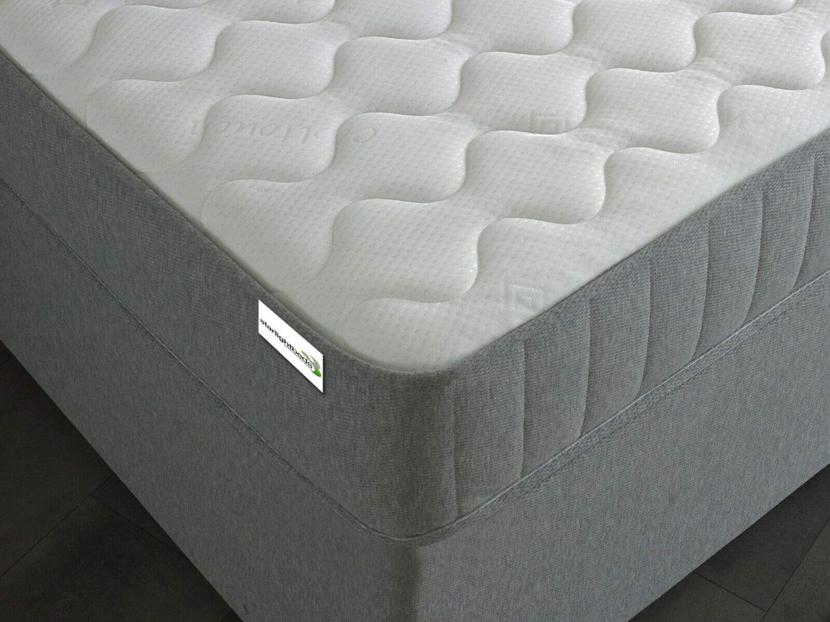Starlight Beds - 4ft6 Mattress. Memory Foam Mattress. Memory Foam Sprung Mattress (Double Mattress) (4ft6 x 6ft3)