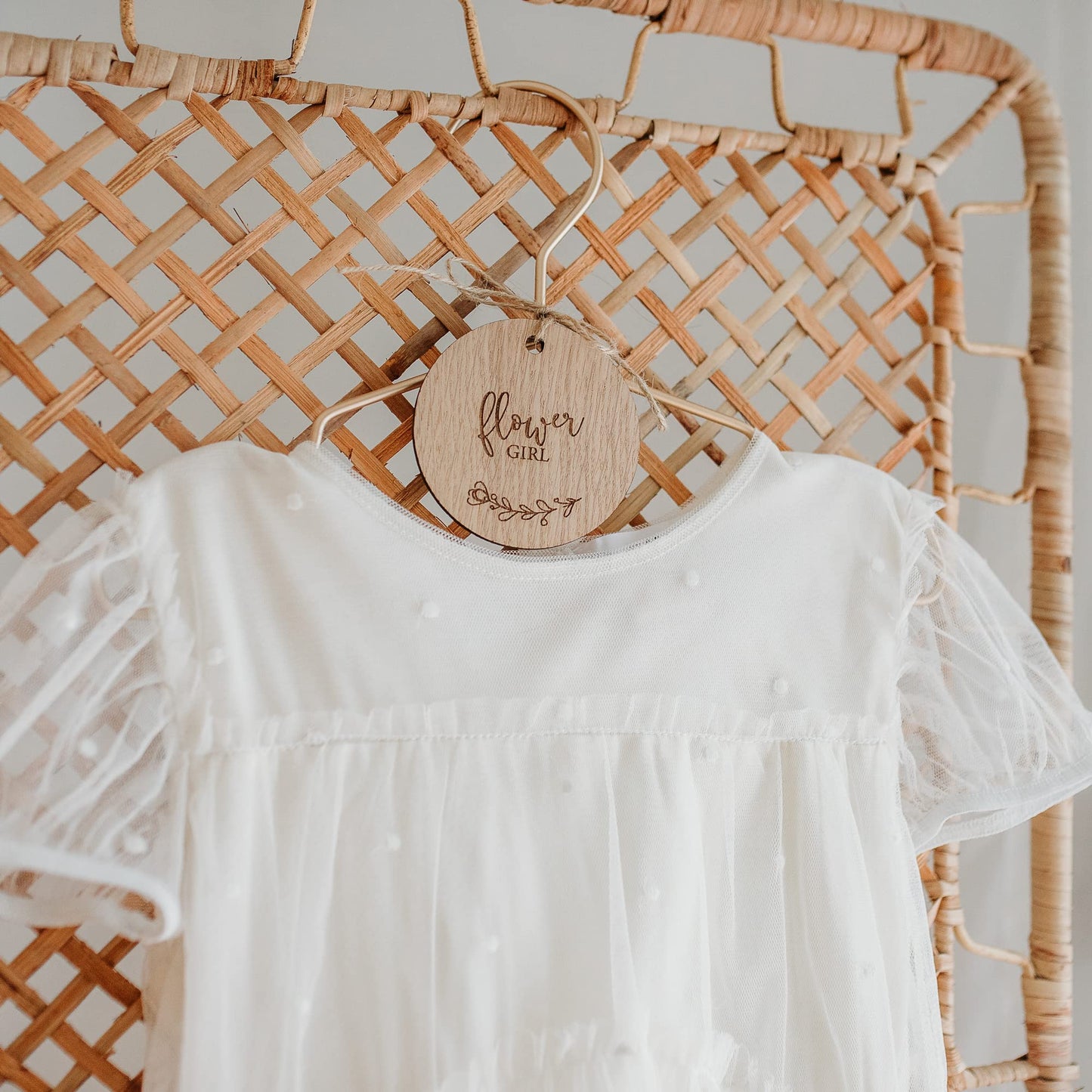 Wooden Wedding Dress Hanger Tag for Bride/Bridesmaid/Flower Girl/Maid of Honour/Mother of the Bride/Groom (The Groom)