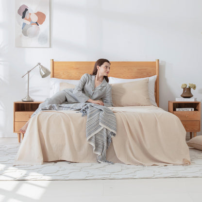 Simple&Opulence King Flat Sheet,55% Linen 45% Cotton Luxury Cool Bed Sheet,Super Soft and Easy Care Flat Top Sheet,255 x 270 cm, Linen/Beige