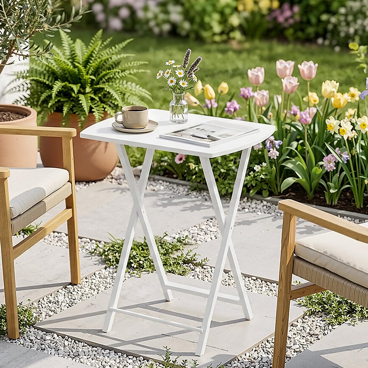 HOOBRO Side Table, Folding Tray Table, Snack Dinner Table for Eating at Couch, Sofa End Table for Small Space, Living Room, Industrial, Easy Storage