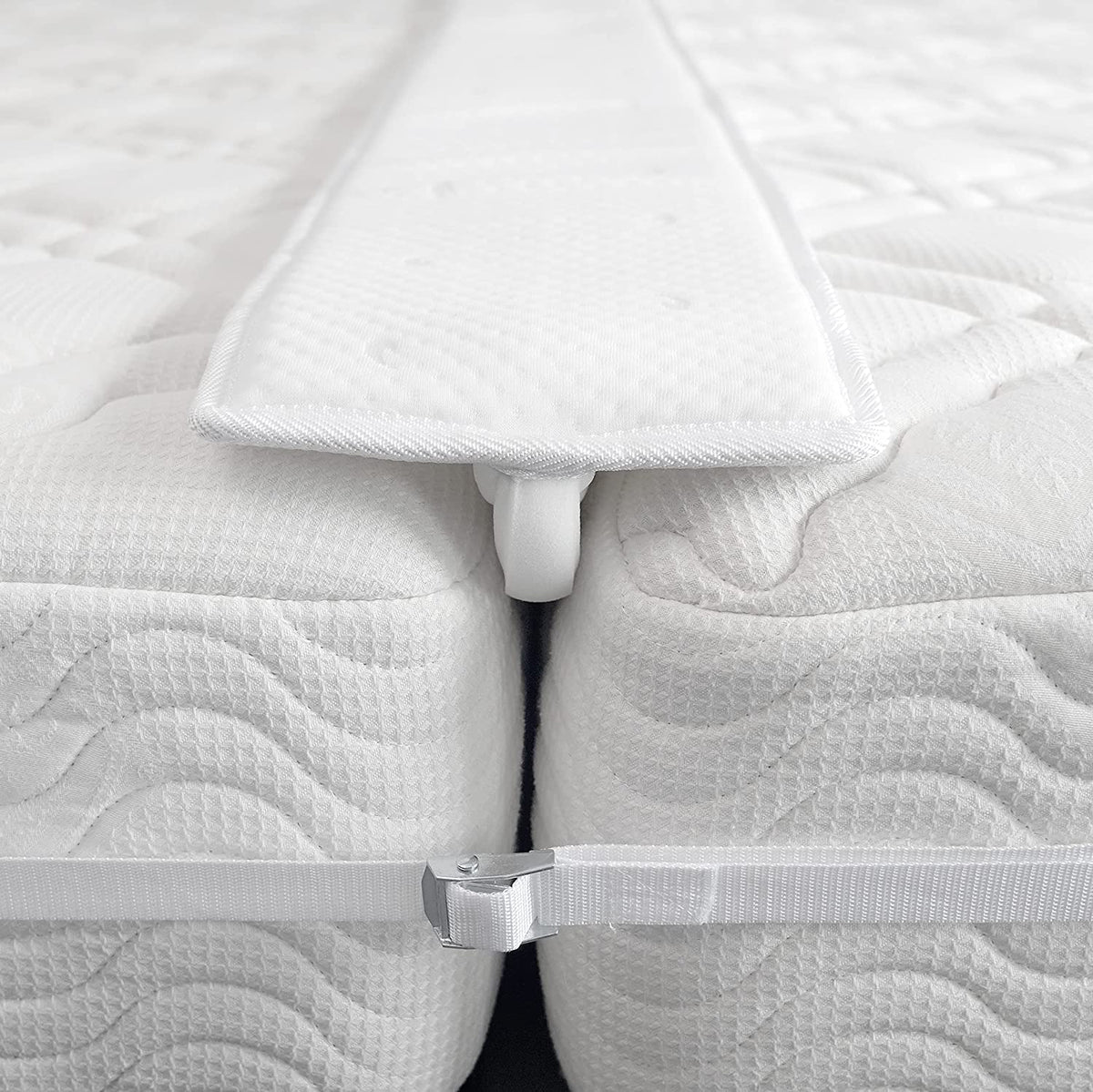 FeelAtHome 10 Inch Wide Bed Bridge Twin to King Converter Kit - Twin Bed Connector King Maker - Bed Gap Filler to Make Twin Beds Into King - Mattress