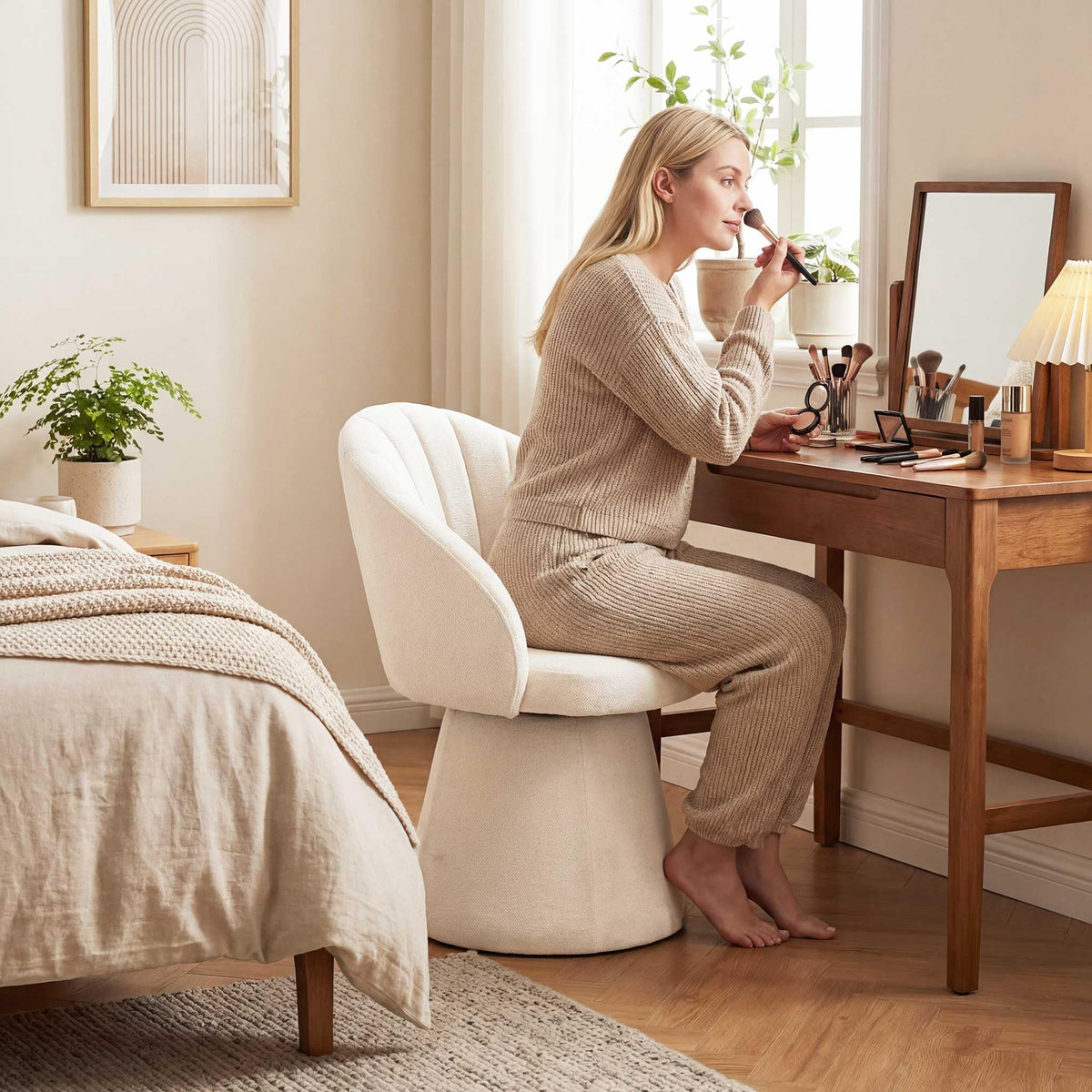 younturn Swivel Chenille Vanity Chair, Modern Upholstered Dressing Table Chair with Armrests, Accent chair with Armrests for Bedroom, Living Room