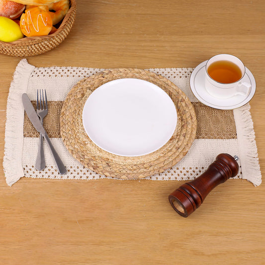 Zology Boho Table Mats Set of 6- Woven Placemats for Family Dinner, Holiday Dining, Kitchen Table Decor |Natural Round Placemats Made of Burdock Grass & Corn Husk,Eco-Friendly