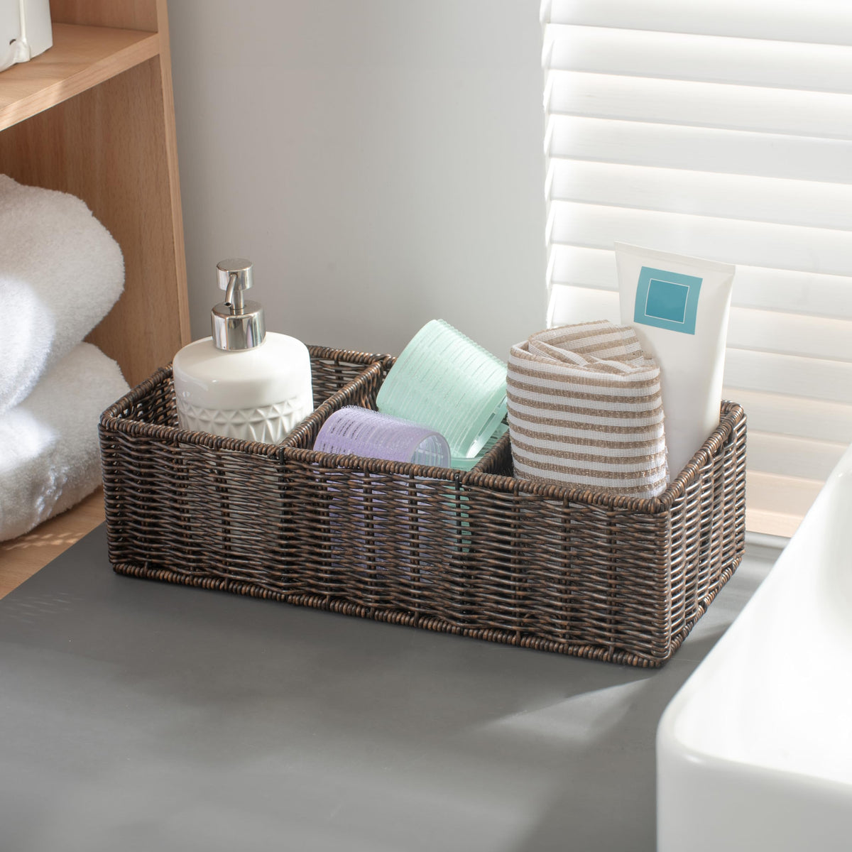 myHomeBody Wicker Basket With 3 Compartments, Bathroom Caddy, Rustic Brown
