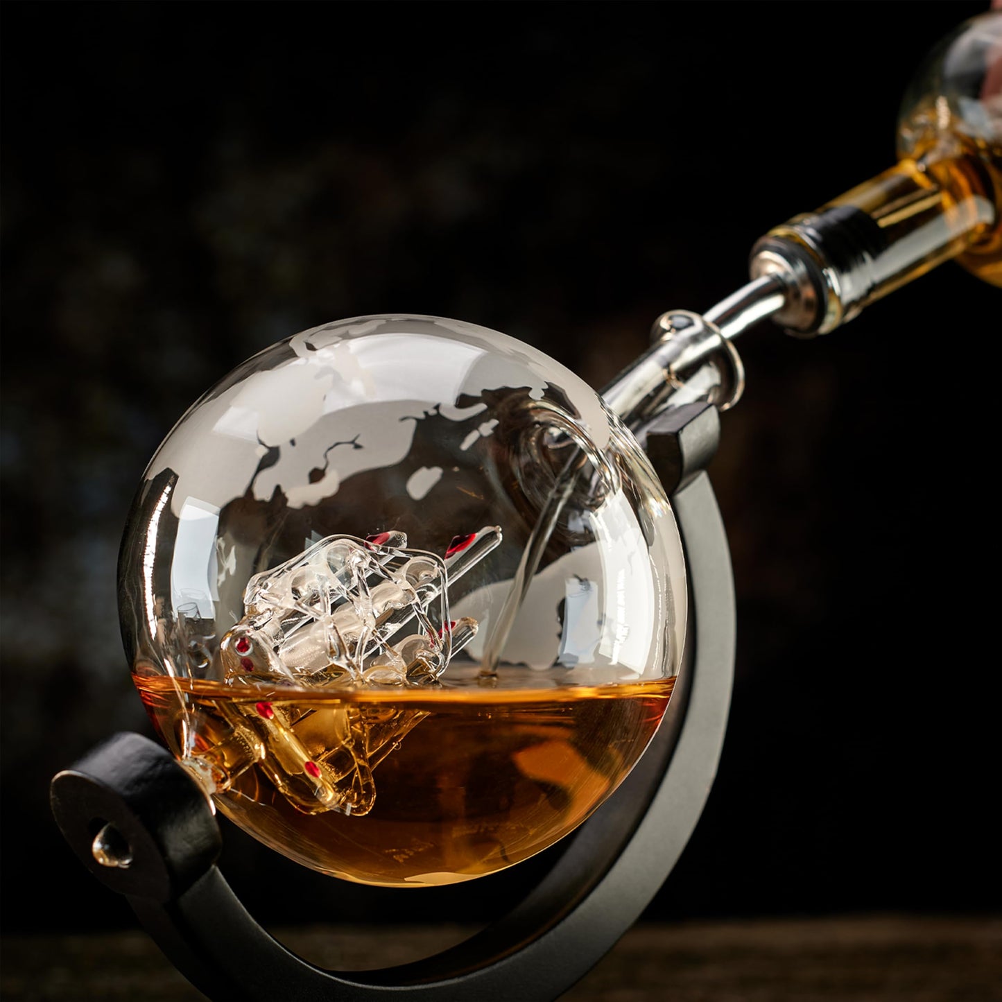 WHISISKEY - Whiskey Decanter Set - 900ML Globe Carafe - Whiskey Gift Sets for Men - Whisky Set - Glass Gifts for Men - Inc. 2 Whiskey Glasses, 4