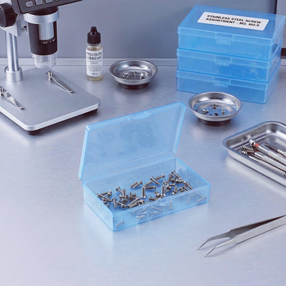 Forever bene 8 Blue Small Plastic Containers with Lids, 8 Pieces, Blue, each piece measures 13,5 × 8 × 3 cm