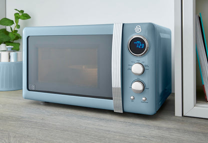 Swan SM22030LBLN Retro LED Digital Microwave with Glass Turntable, 5 Power levels & Defrost Setting, 20L, 800W, Blue