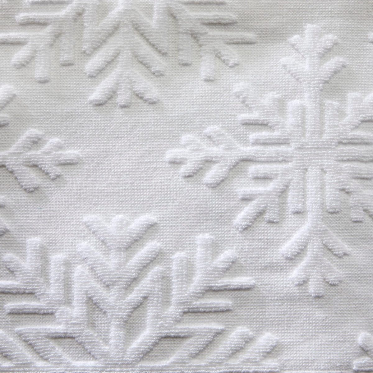 SKL Home Subtle Snowflakes Hand Towel (2-Pack)