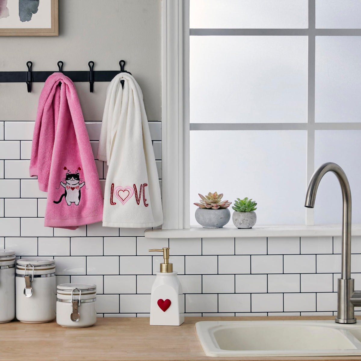 SKL Home Valentine Dachshund Hand Towel Set, 2 Count