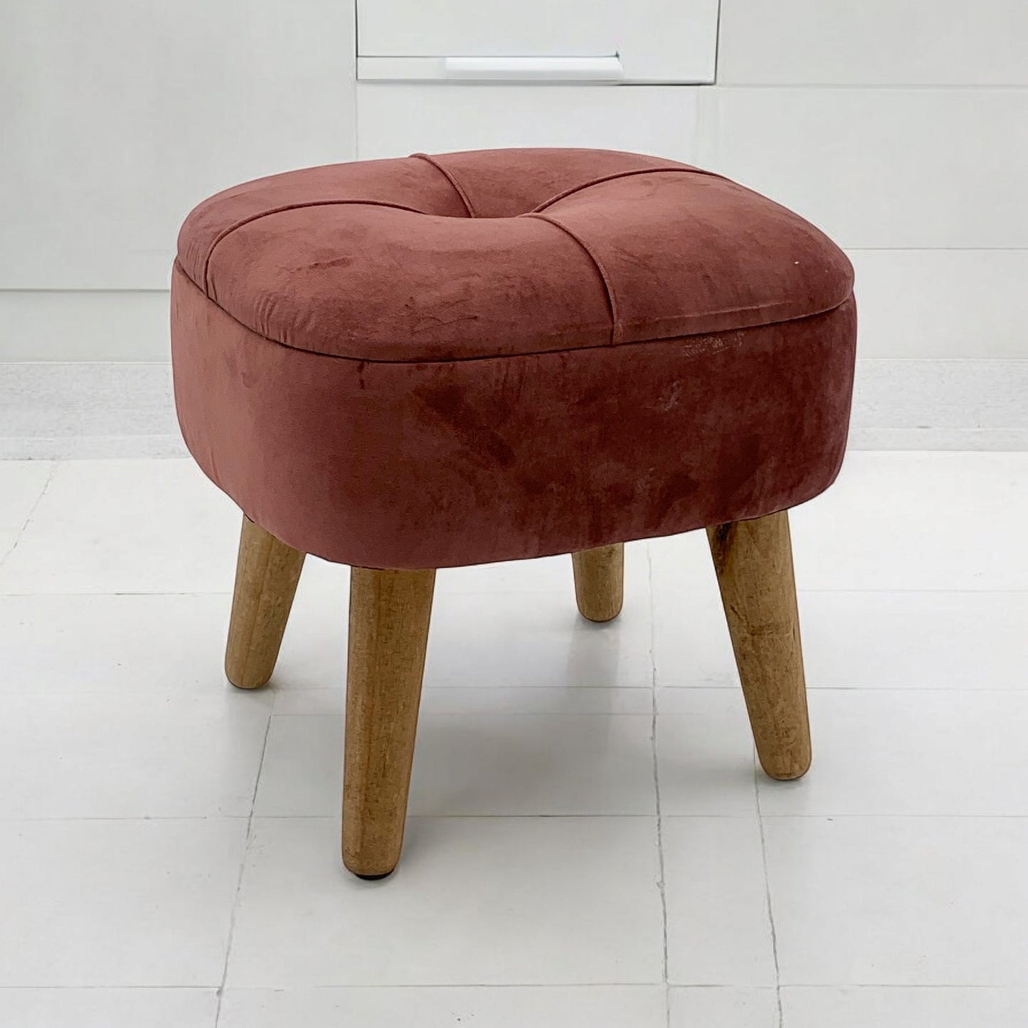 AcaciaHome Stylish & Durable Living Velvet Ottoman Footstool with Lift-Up Storage, Round Design, Traditional Pattern, Comfortable Medium Firmness for Living Room, Office or Lounge (Pink, Round)