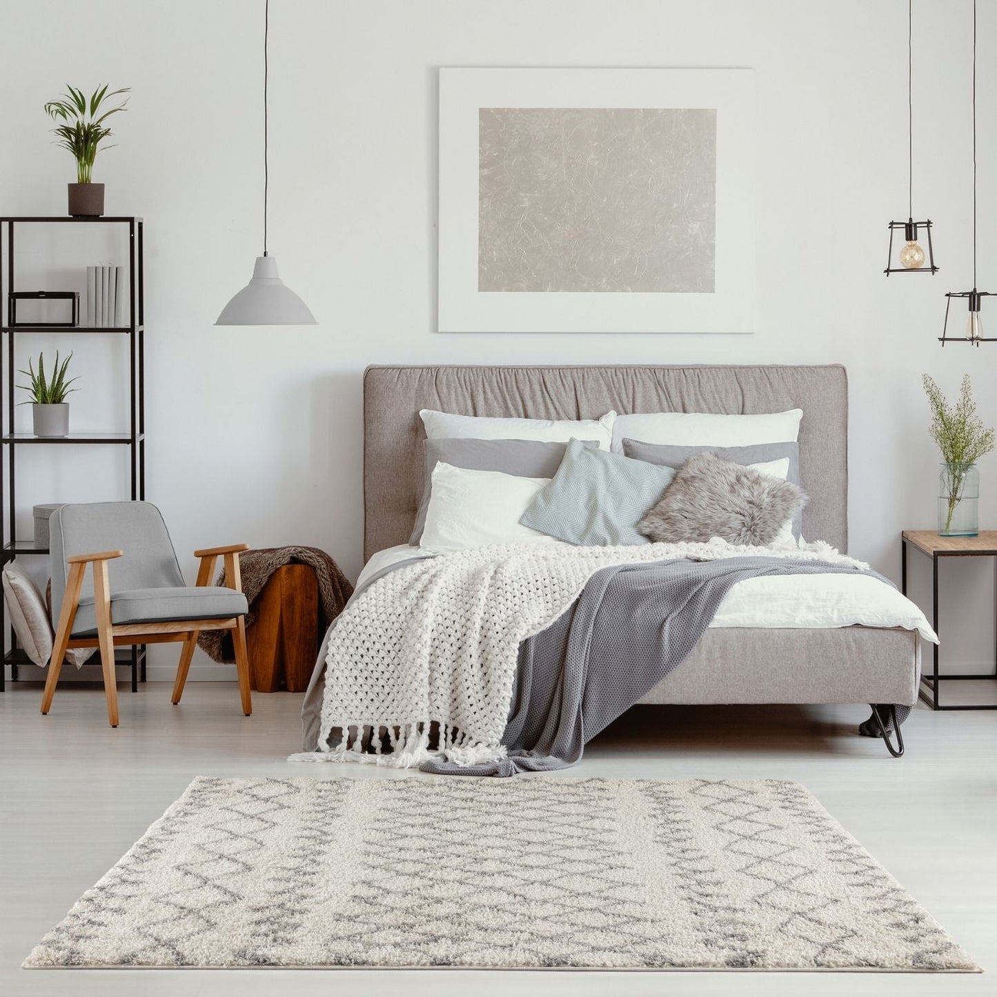 Moroccan Ivory Grey Shaggy Rug | 900