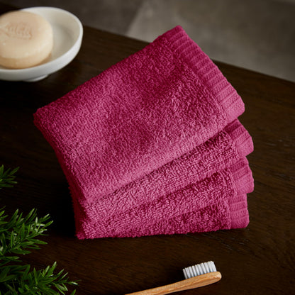 Catherine Lansfield Quick Dry Cotton 30x30 cm 4 Pack Face Cloths Hot Pink