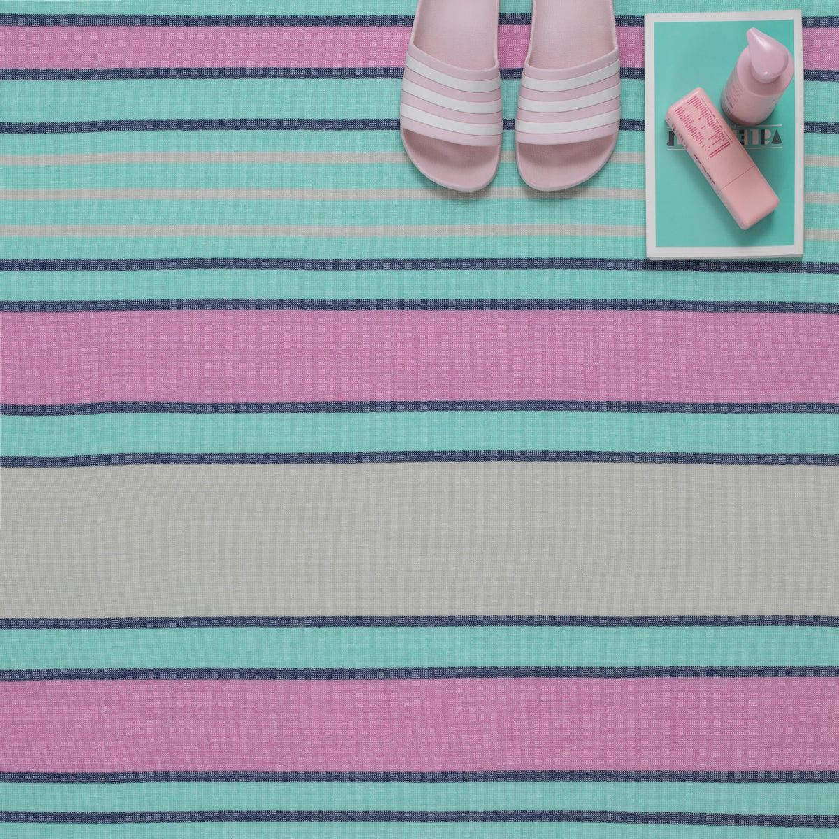 Top Towel - Chill XXL Beach Towel 170 x 90 cm 100% Cotton - Soft & Absorbent Bath Towel - 400 g/m², Quick Drying, Sand-Repellent, Machine Washable
