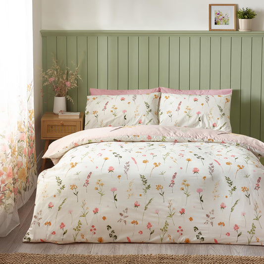 Catherine Lansfield Countryside Floral Reversible Super King Duvet Cover Set with Pillowcases Pink
