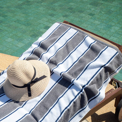 Aston & Arden Arkwright LLC Oversized Beach Towel - 100% Ring Spun Cotton, 600 GSM Soft Quick Dry Bath Towels Perfect for Hotel Pool and Bathroom Tub