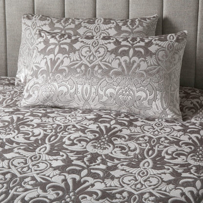 Laurence Llewelyn-Bowen - Silver Embossed Damask Duvet Cover - Super King Bedding Size (260 x 220cm) - 2 Pillowcases - Silver Velvet Damask Bedding -