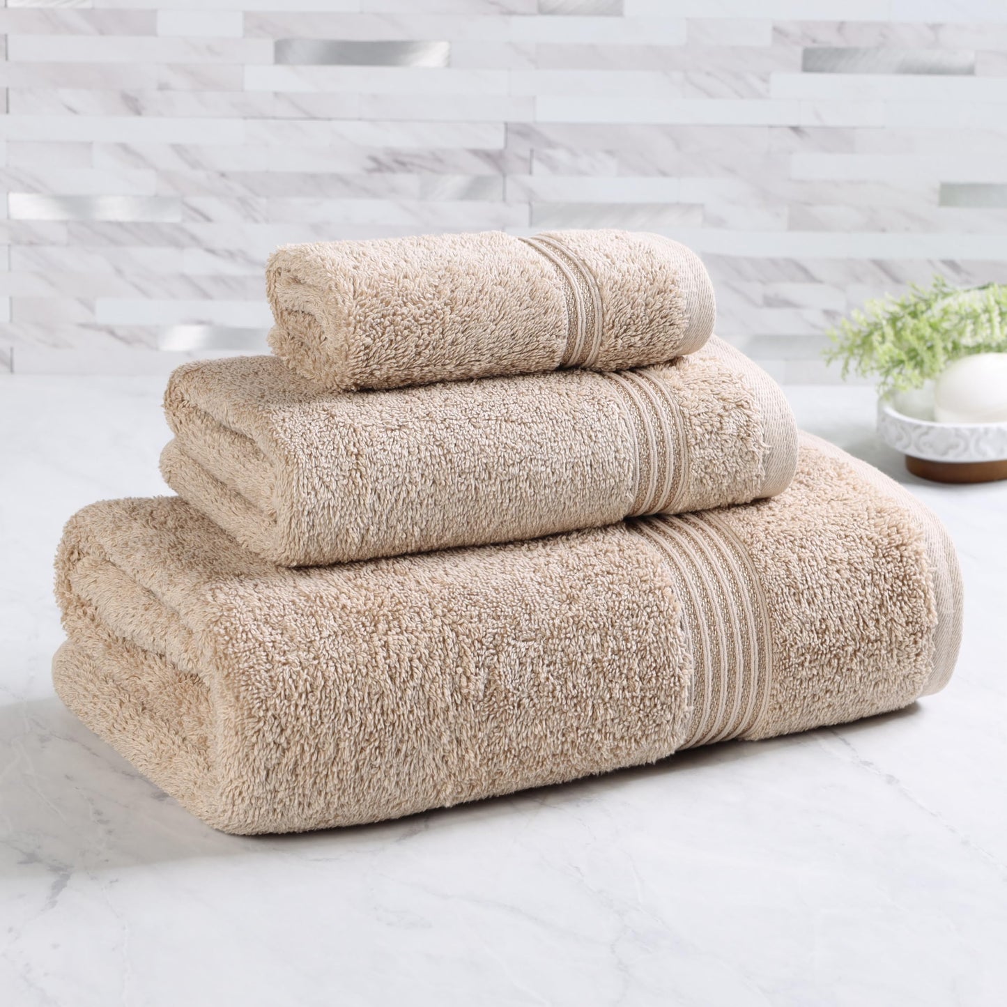 Superior Collection 100% Premium Long-Staple Combed Cotton 3-Piece Towel Set, Taupe
