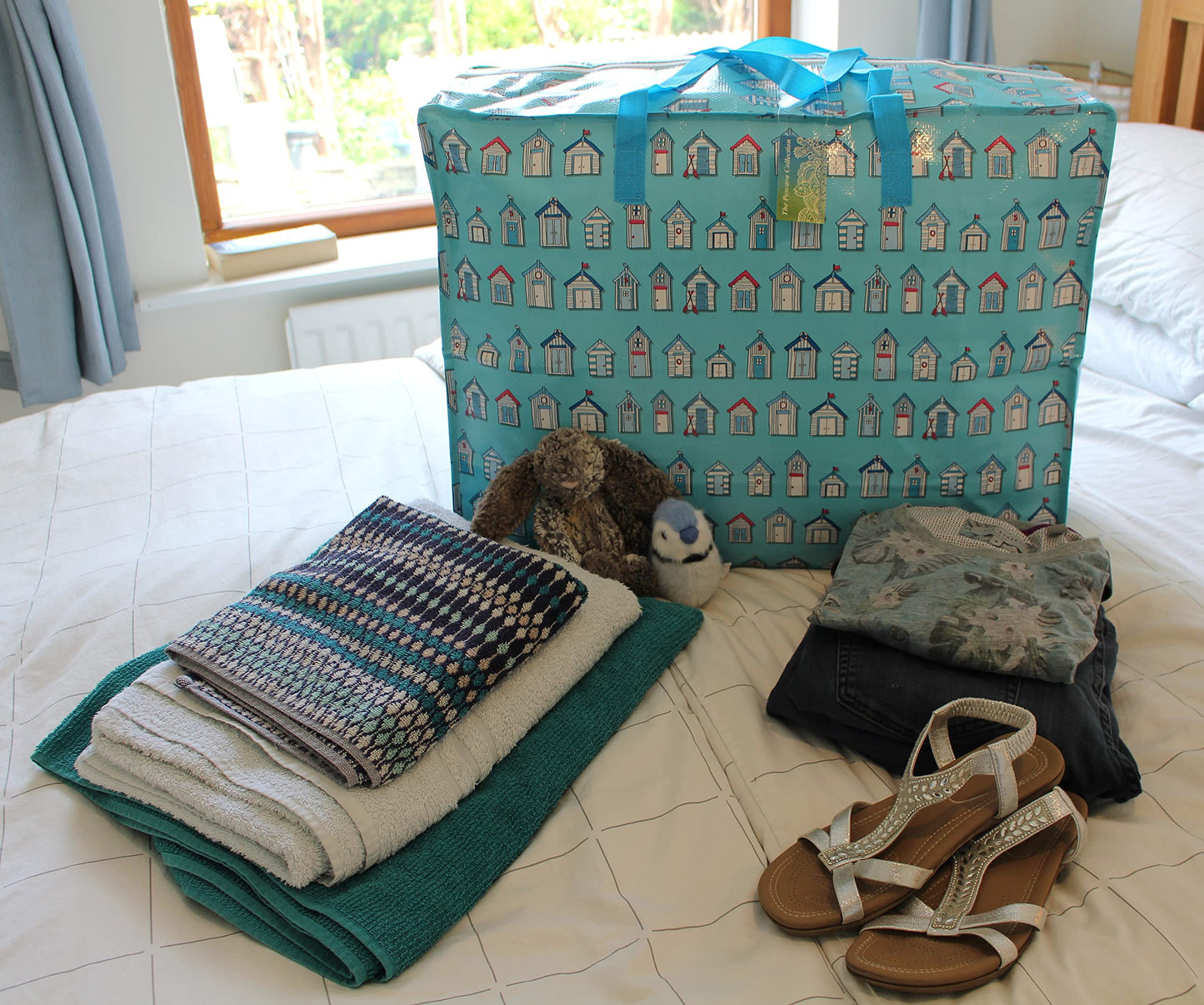 The Pescara Collection Extra Large Storage Bags Water & Dust Resistant. Double zipped storage bags for toys, laundry, bedding. Underbed Wardrobe Space