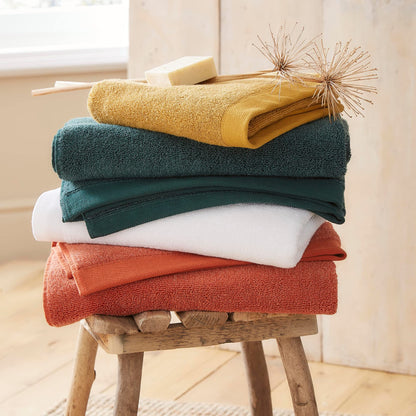 Drift Home - Terracotta Hand Towel (50 x 90cm) - Soft & Absorbent 600GSM Premium - Sustainable Cotton (BCI) - Recycled Bottles - Bathroom in Orange