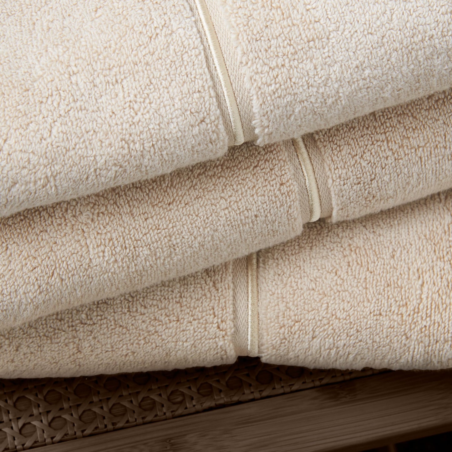 Bianca Zero Twist Satin Stitch Cotton 70x127cm Bath Towel Natural