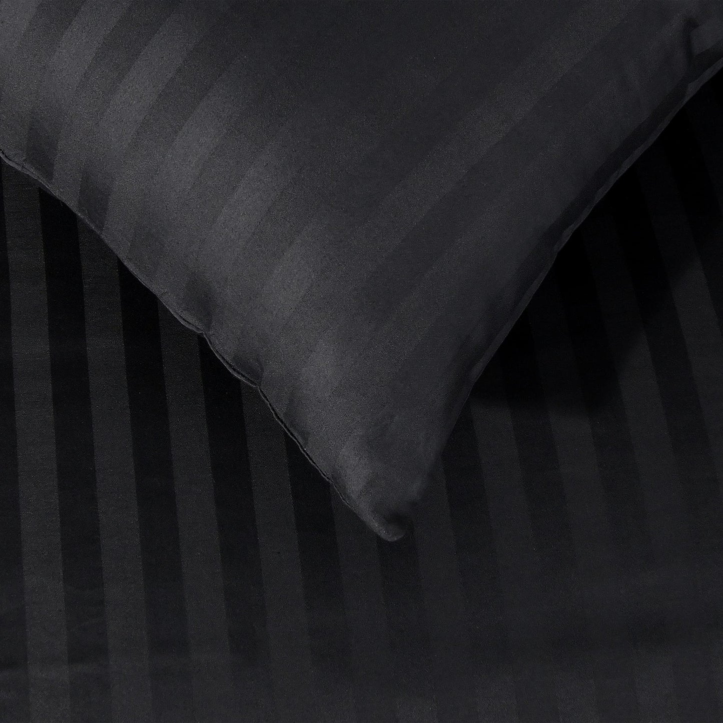 Sleepdown Duvet Cover Set, Black, Double
