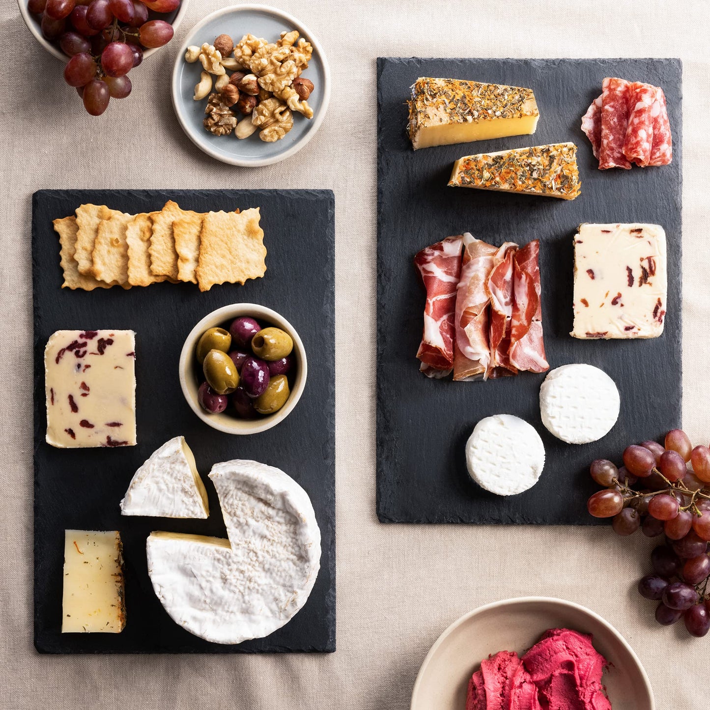 Navaris Natural Slate Serving Plates - Set of 6 Slate Place Mat Serving Trays - Medium Rectangular Stone Table Mat Serving Platter Tiles - 30 x 20 cm
