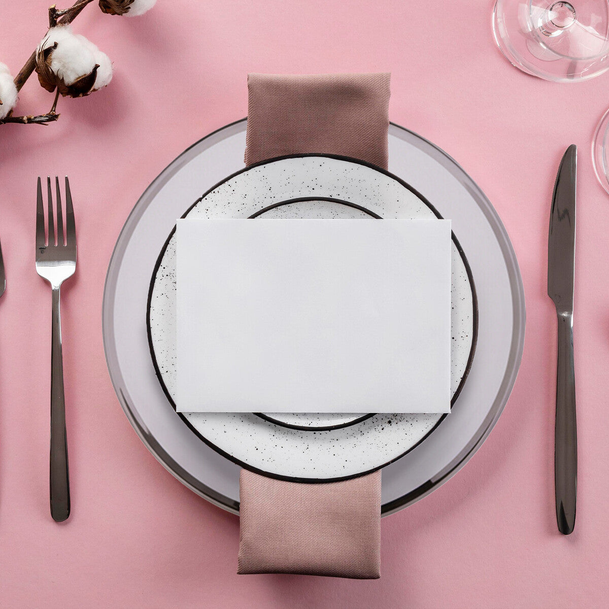 Ida Set of Four 33cm Dia Plain Charger Plates with Silver Rims