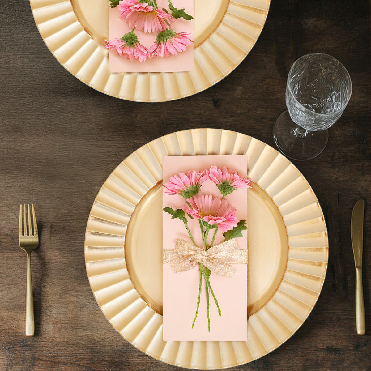 Dia Gold Finish Wave Charger Plate