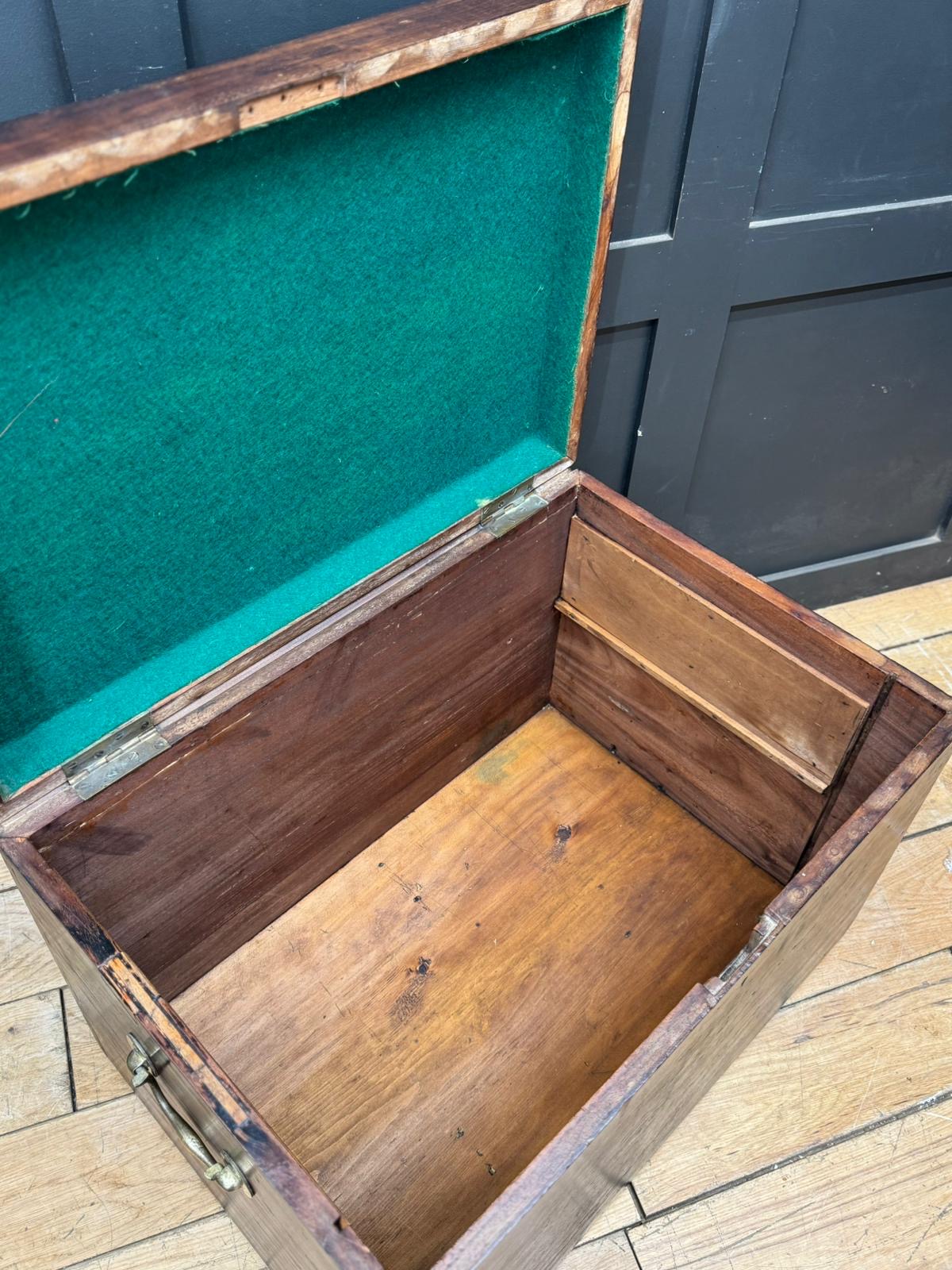 Antique Mahogany Blanket Chest Coffee Table Storage Box Trunk