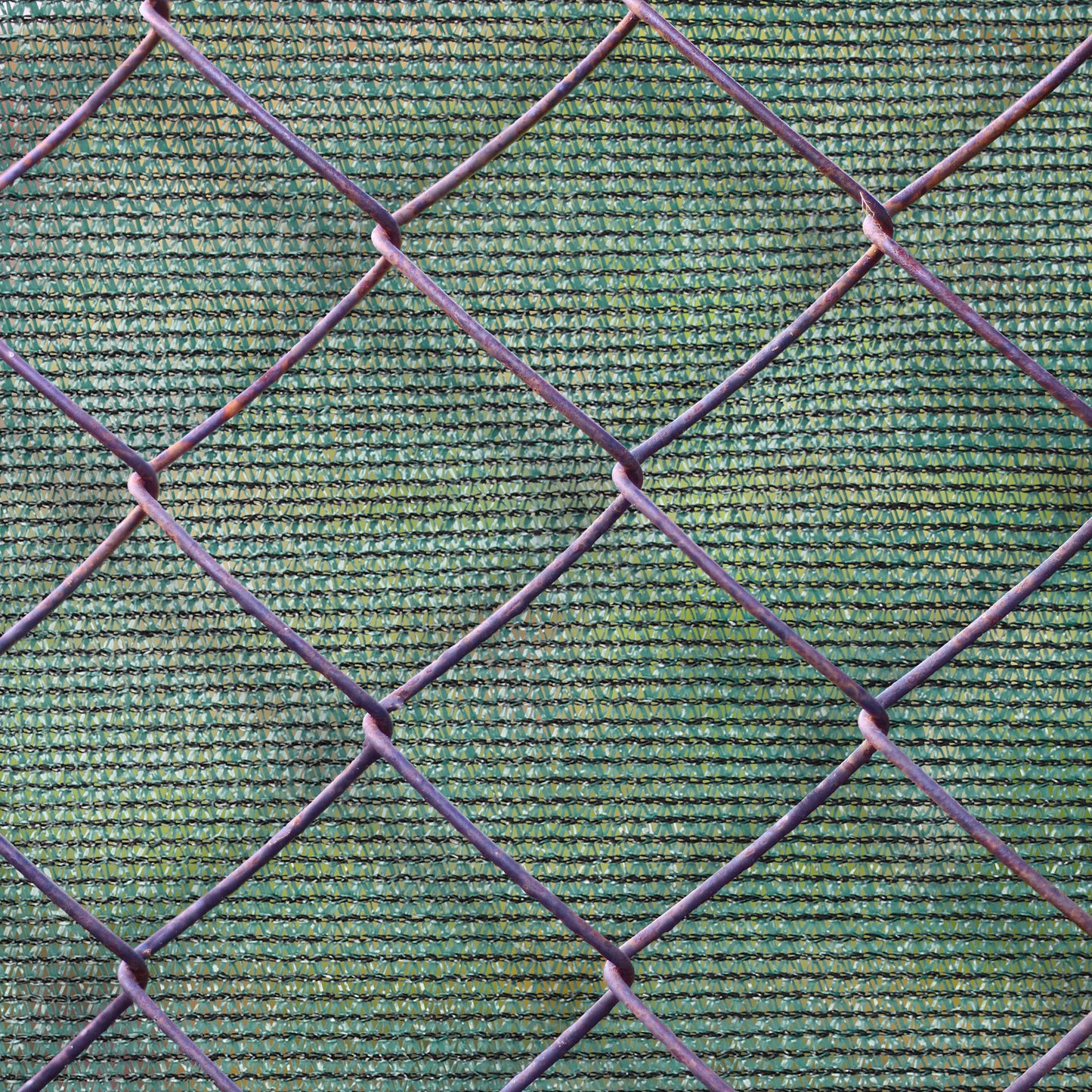 Relaxdays Fence Netting, Privacy Shield for Fences & Railing, HDPE Net, UV-Resistant, Weatherproof, 1.8 x 10 m, Green